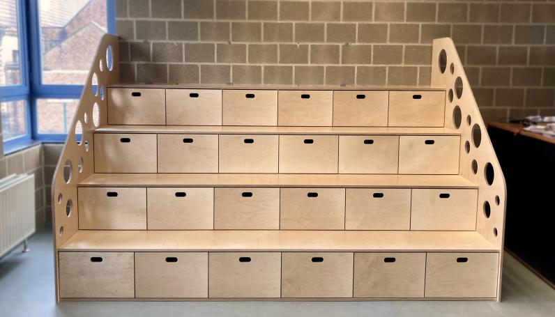 Mobilier scolaire picture 1